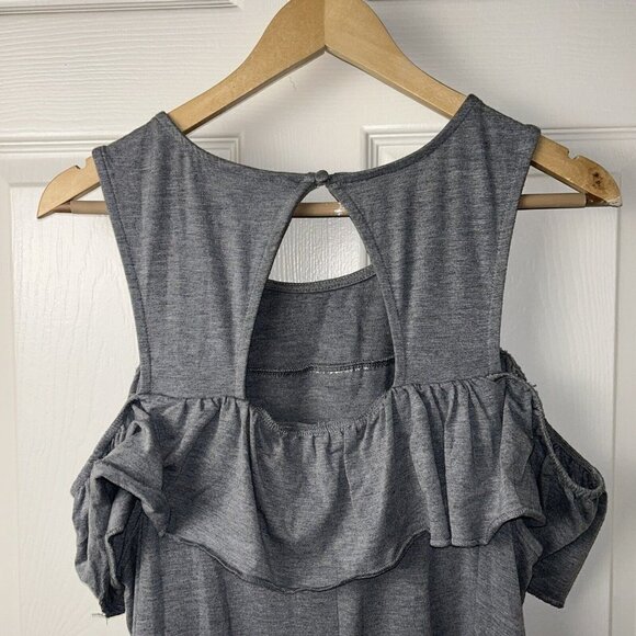 Torrid Grey Cold Shoulder Ruffle Casual Shift Dress Women’s size 1 - Picture 6 of 9